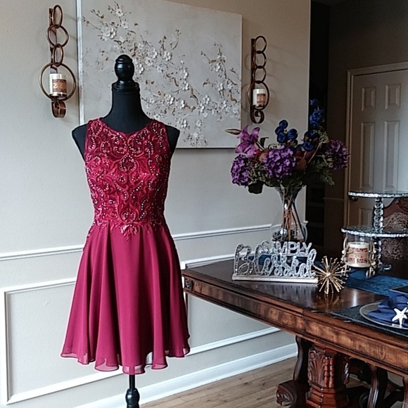 Eureka Fashion Embellished Chiffon A-line Cocktail Mini Dress. Size M - Picture 4 of 17